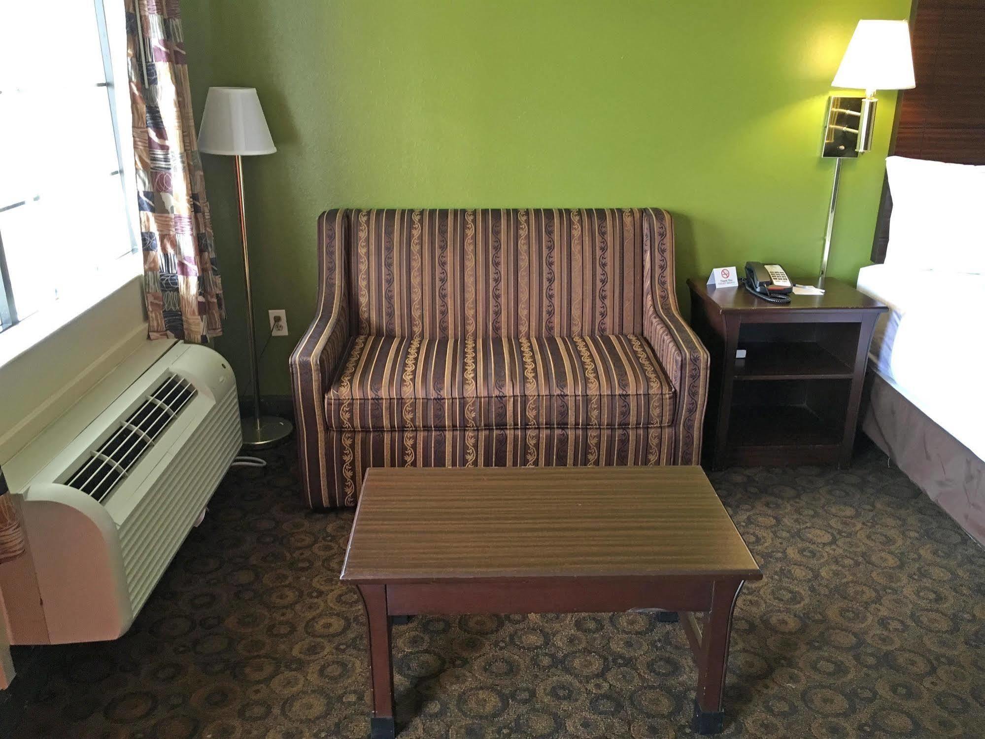 Americas Best Value Inn And Suites Greenwood Eksteriør billede